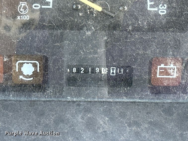 image for item EJ4413 1996 John Deere  5300 MFWD tractor