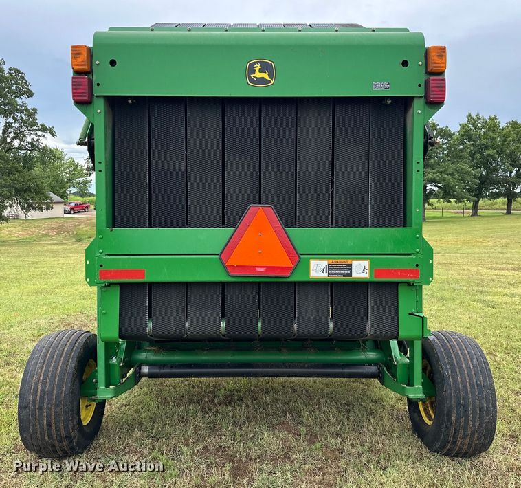 image for item EJ4416 John Deere  567 round baler