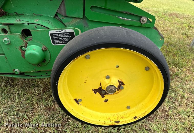 image for item EJ4416 John Deere  567 round baler