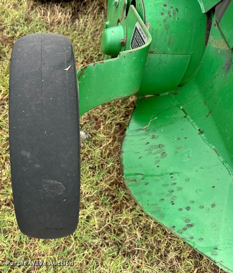 image for item EJ4416 John Deere  567 round baler