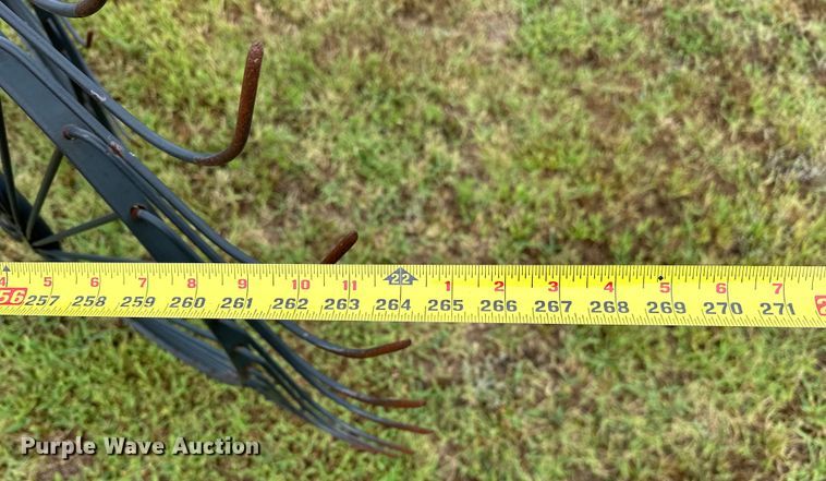 image for item EJ4417 Kuhn SR 112 hay rake