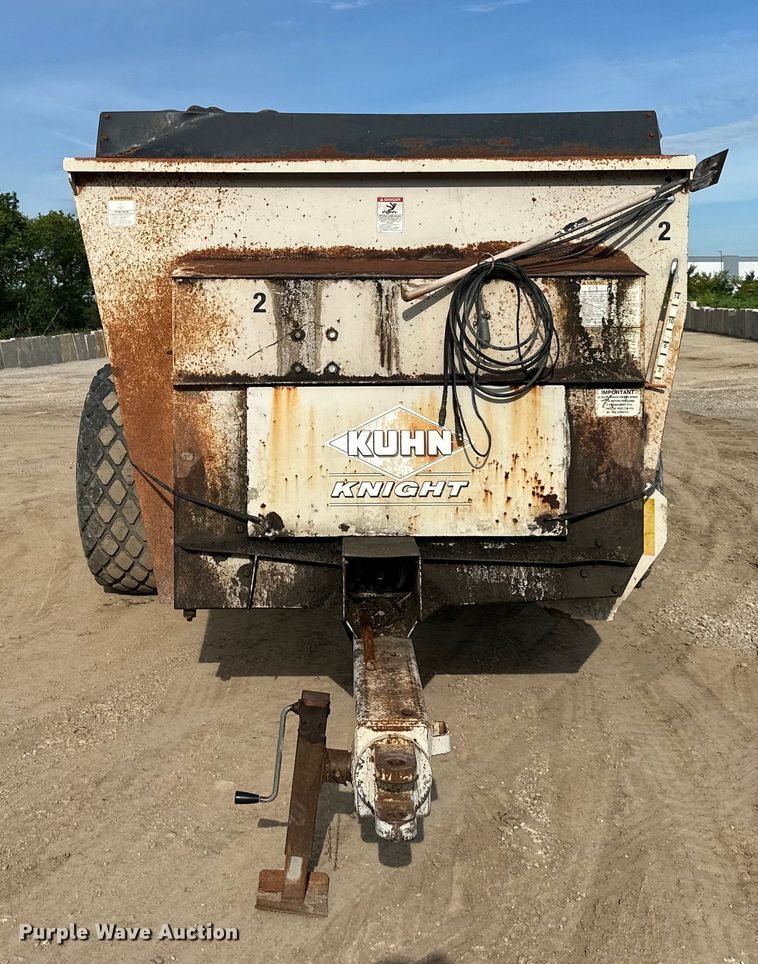 image for item EJ6341 Kuhn Knight  8141 ProTwin Slinger  manure spreader
