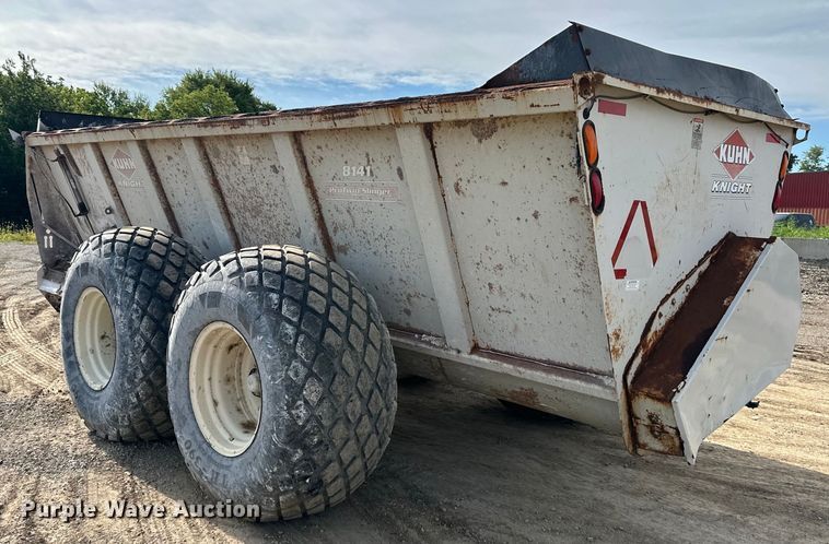 image for item EJ6341 Kuhn Knight  8141 ProTwin Slinger  manure spreader