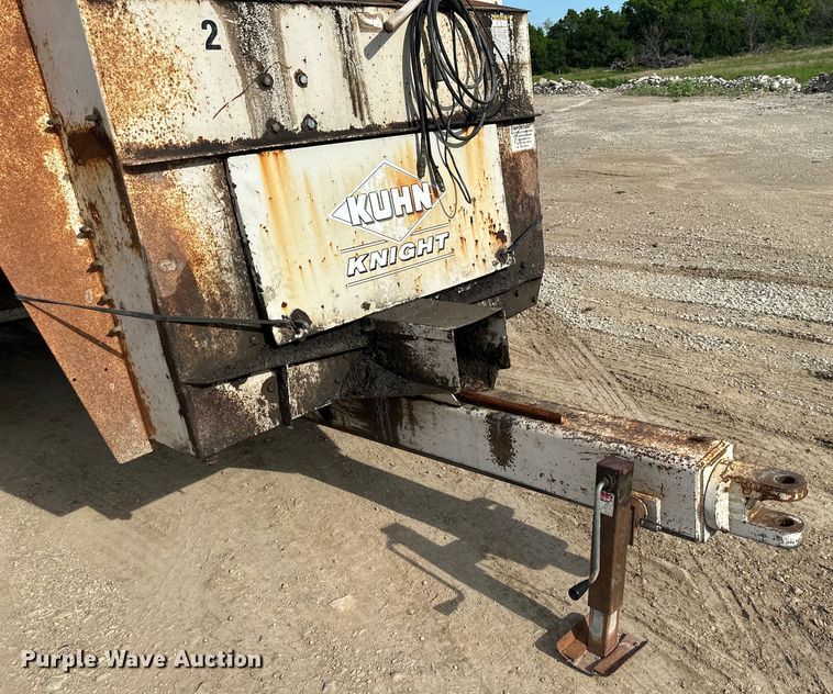 image for item EJ6341 Kuhn Knight  8141 ProTwin Slinger  manure spreader