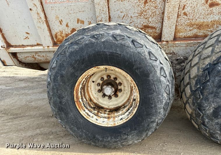 image for item EJ6341 Kuhn Knight  8141 ProTwin Slinger  manure spreader