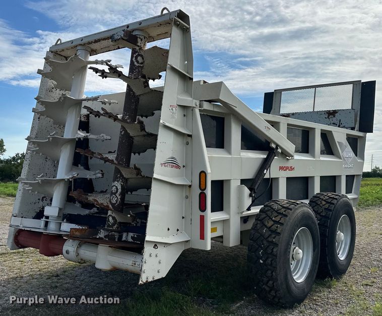 image for item EJ6344 Kuhn Knight  2054 ProPush manure spreader