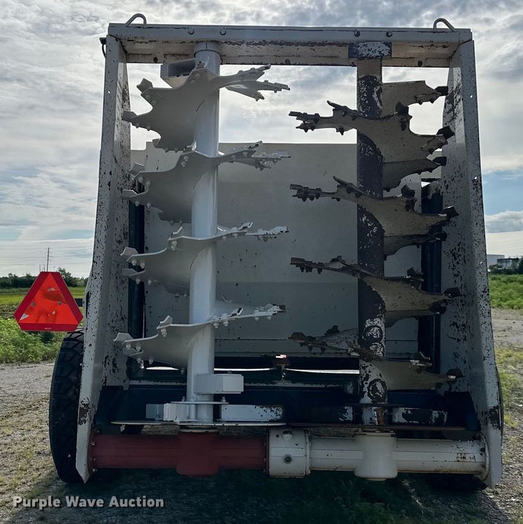 image for item EJ6344 Kuhn Knight  2054 ProPush manure spreader