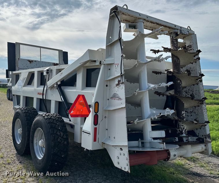 image for item EJ6344 Kuhn Knight  2054 ProPush manure spreader