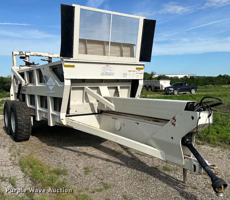 image for item EJ6345 Kuhn Knight  2054 ProPush manure spreader