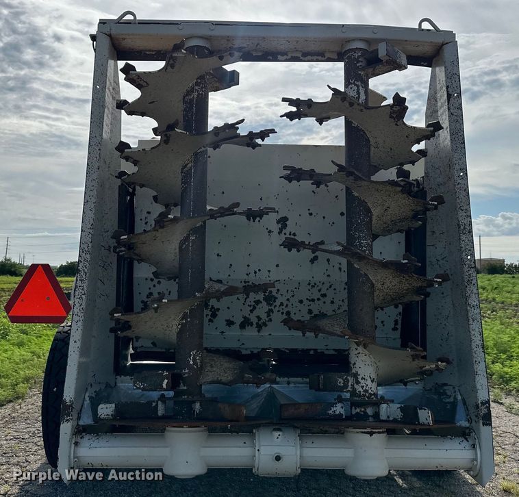 image for item EJ6345 Kuhn Knight  2054 ProPush manure spreader