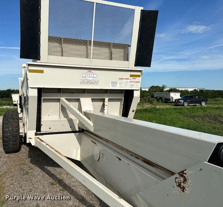 image for item EJ6345 Kuhn Knight  2054 ProPush manure spreader