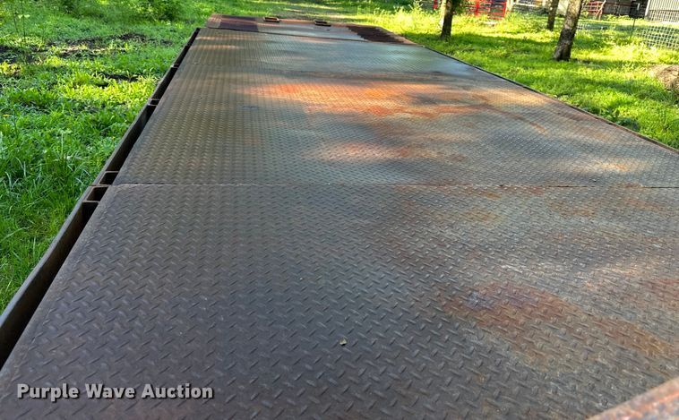 image for item EJ6856 1981 Kiefer B-CFG  Equipment trailer