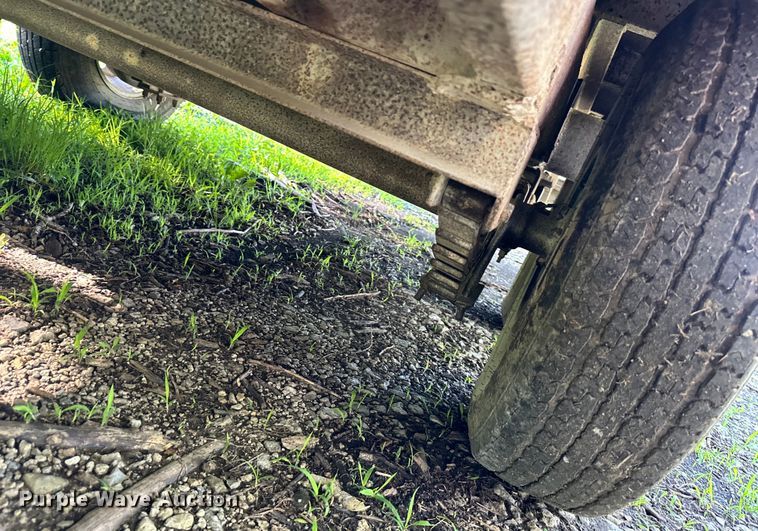 image for item EJ6856 1981 Kiefer B-CFG  Equipment trailer