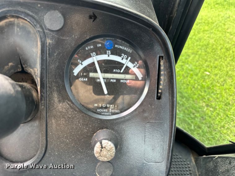 image for item EJ6978 1977 John Deere  4630 tractor