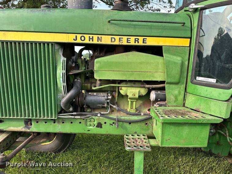 image for item EJ6978 1977 John Deere  4630 tractor