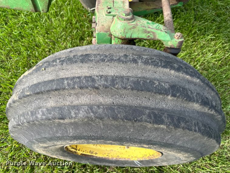 image for item EJ6978 1977 John Deere  4630 tractor