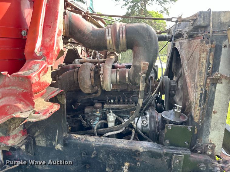 image for item EJ6979 1974 Mack grain truck