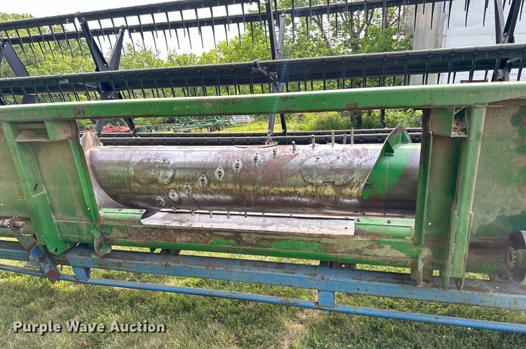 image for item EJ6980 John Deere  920F flex head