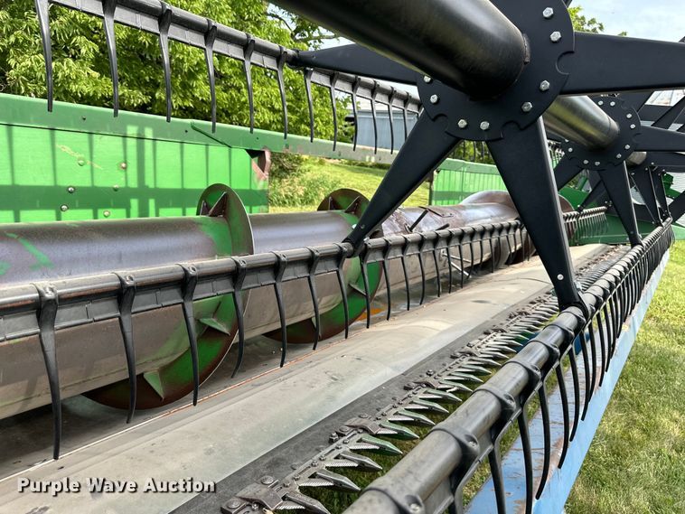 image for item EJ6980 John Deere  920F flex head