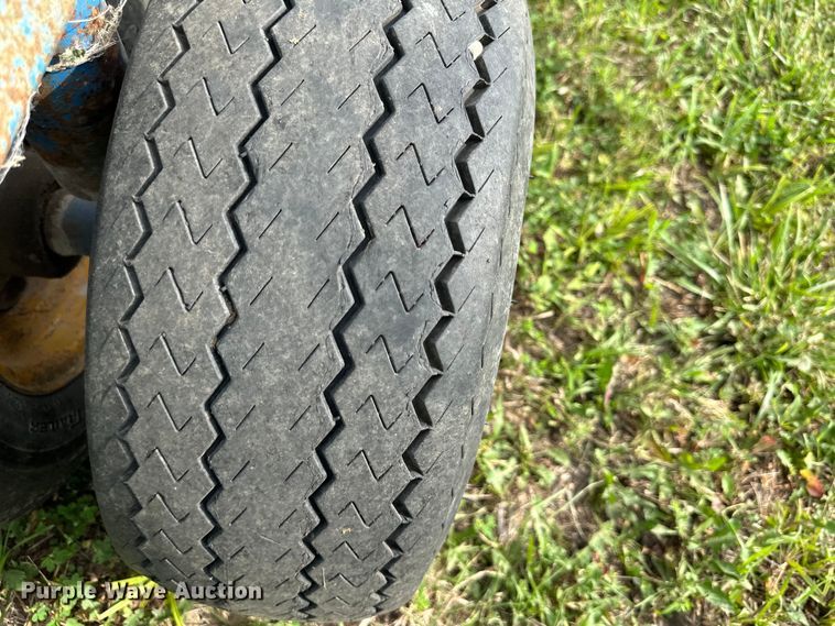 image for item EJ6980 John Deere  920F flex head