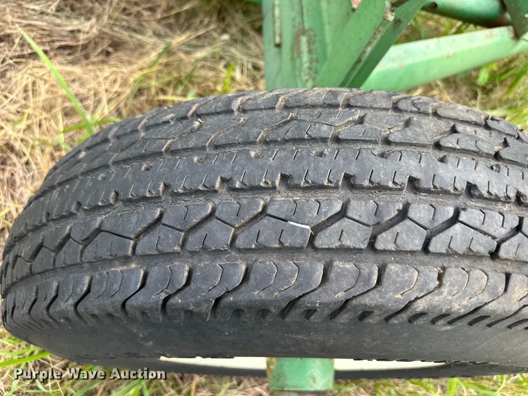 image for item EJ6985 Header trailer