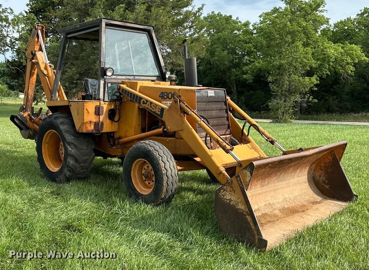 image for item EJ6987 1982 Case  480C backhoe