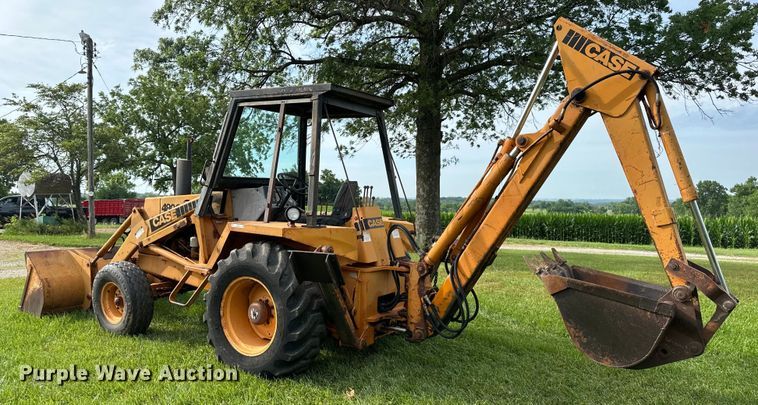 image for item EJ6987 1982 Case  480C backhoe