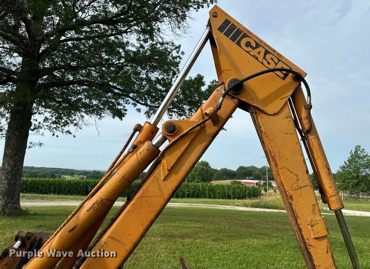 image for item EJ6987 1982 Case  480C backhoe