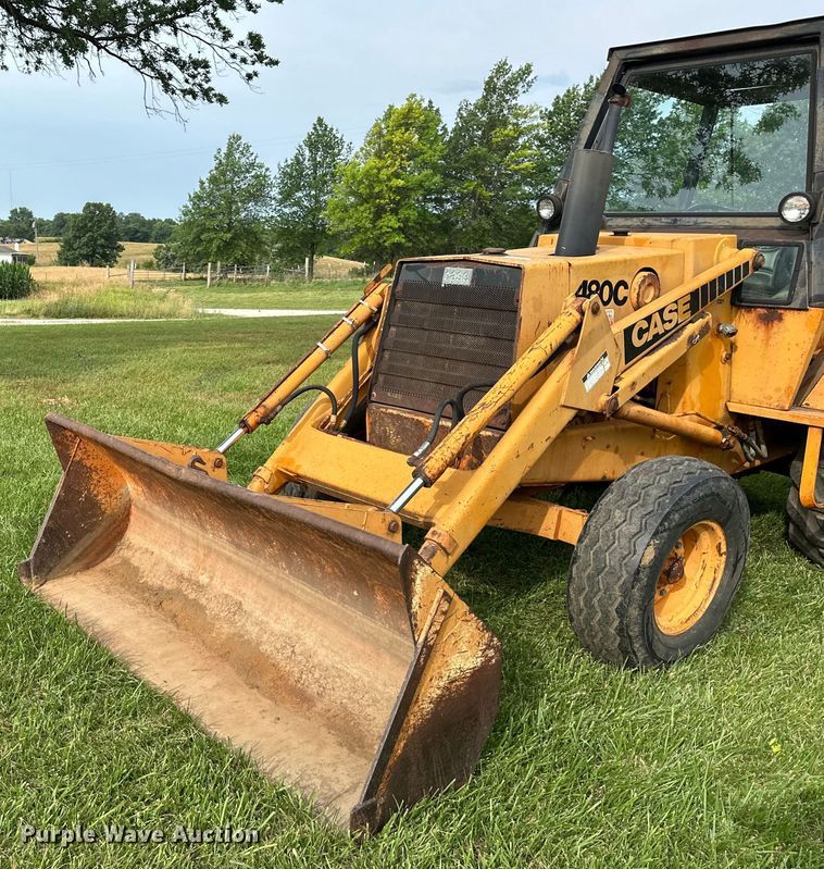 image for item EJ6987 1982 Case  480C backhoe