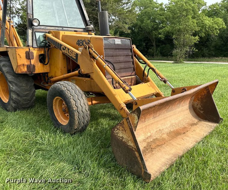 image for item EJ6987 1982 Case  480C backhoe