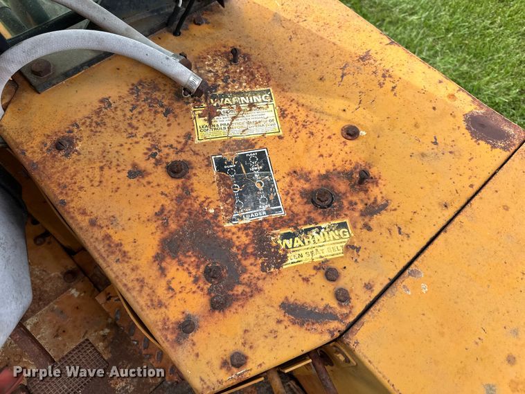 image for item EJ6987 1982 Case  480C backhoe