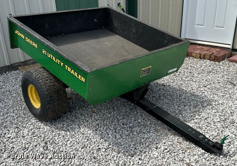 image for item EJ7011 John Deere 21 lawn cart