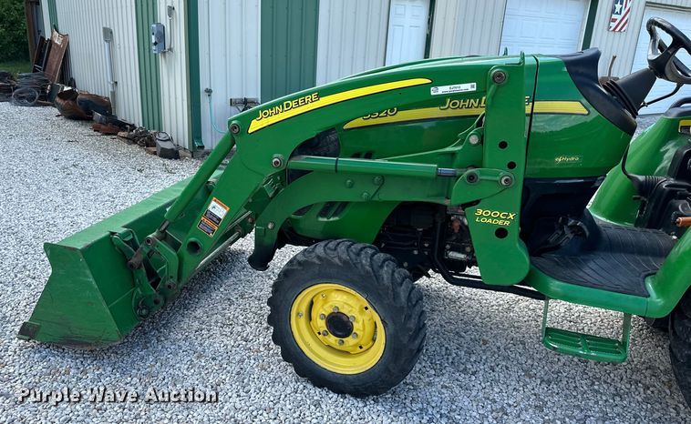 image for item EJ7012 2008 John Deere 3320 MFWD tractor