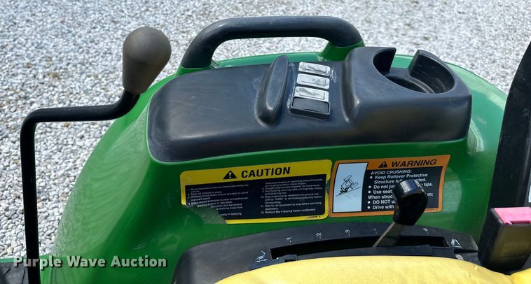image for item EJ7012 2008 John Deere 3320 MFWD tractor