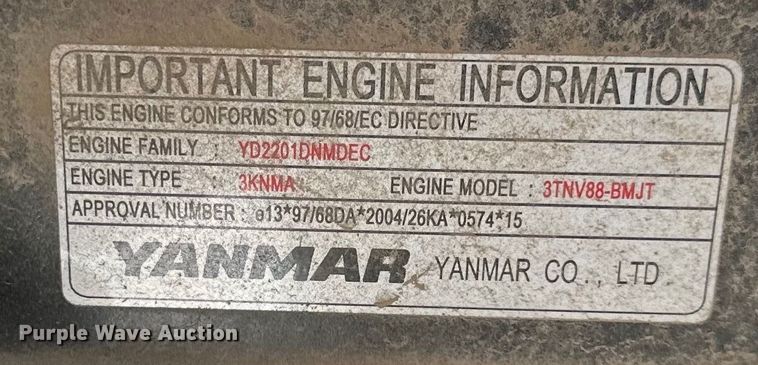 image for item EJ7012 2008 John Deere 3320 MFWD tractor