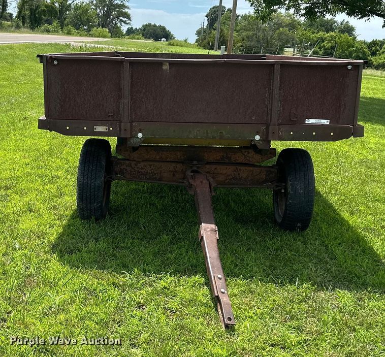 image for item EJ7015 Hay wagon