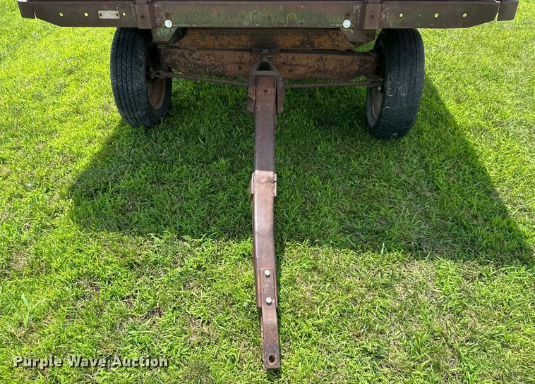 image for item EJ7015 Hay wagon