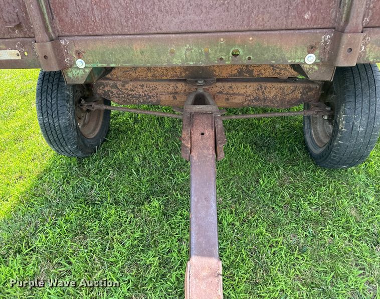 image for item EJ7015 Hay wagon