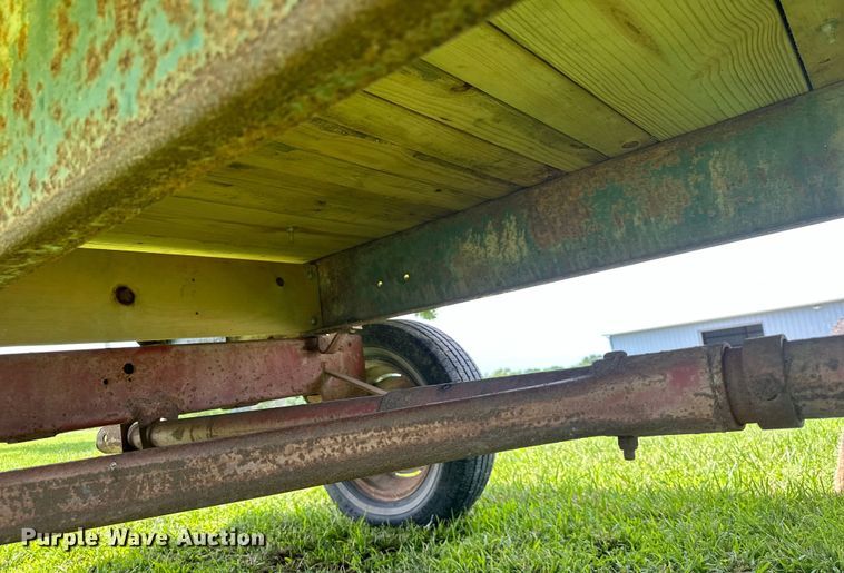image for item EJ7015 Hay wagon