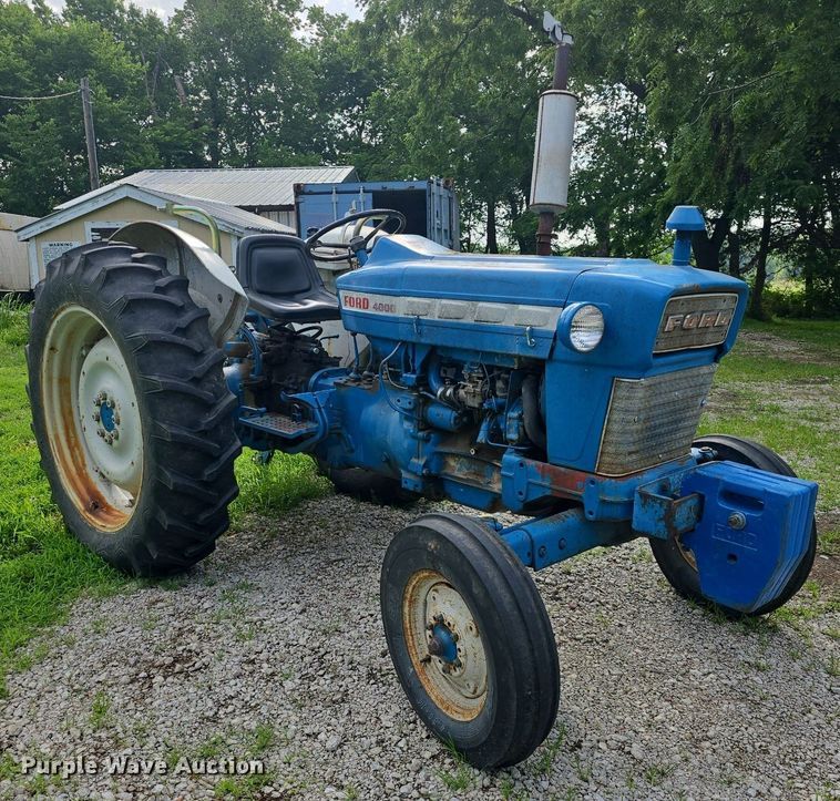 image for item EK6153 1966 Ford 4000 tractor