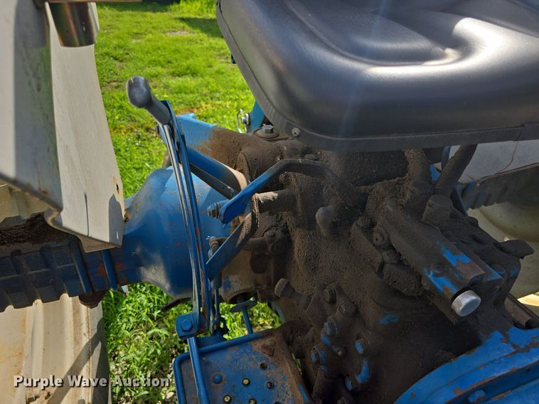 image for item EK6153 1966 Ford 4000 tractor