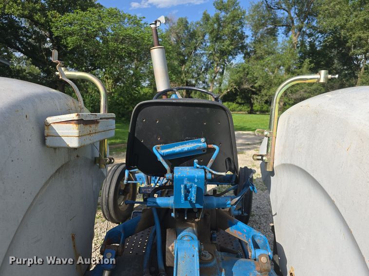 image for item EK6153 1966 Ford 4000 tractor