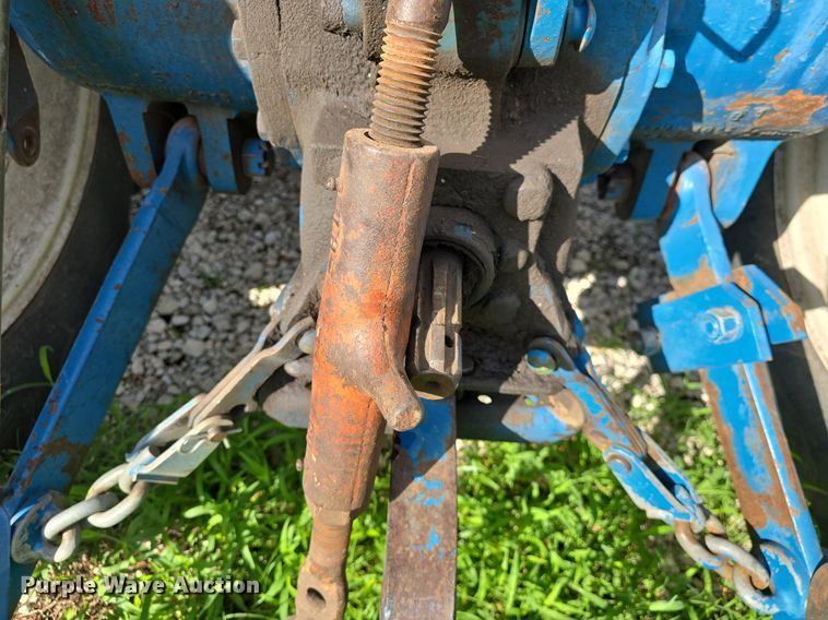 image for item EK6153 1966 Ford 4000 tractor