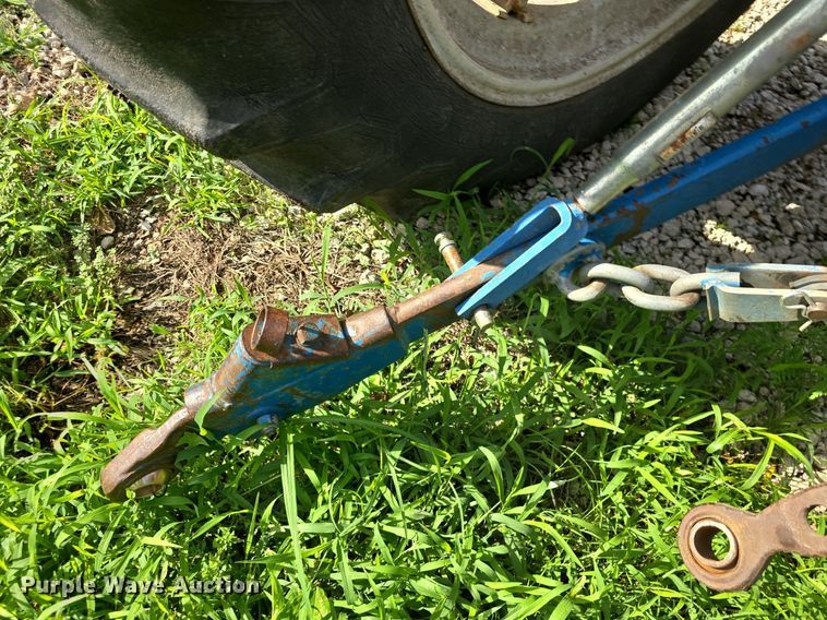 image for item EK6153 1966 Ford 4000 tractor