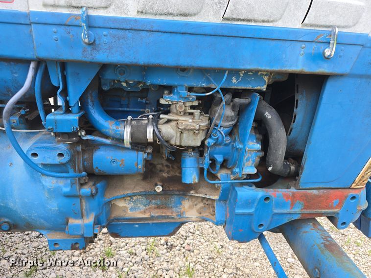 image for item EK6153 1966 Ford 4000 tractor