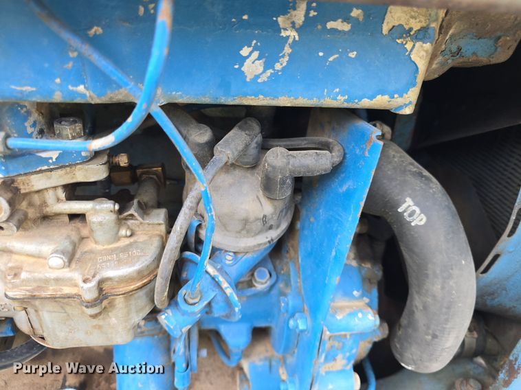 image for item EK6153 1966 Ford 4000 tractor