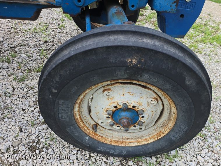 image for item EK6153 1966 Ford 4000 tractor