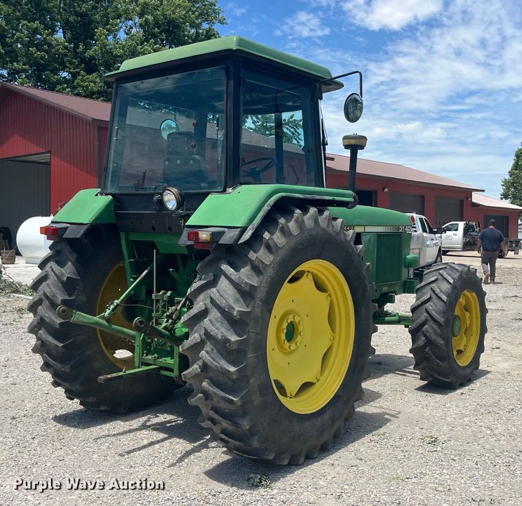 image for item EK8771 1982 John Deere 3140 MFWD tractor