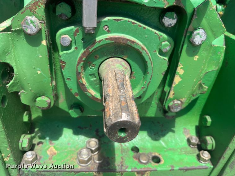 image for item EK8771 1982 John Deere 3140 MFWD tractor