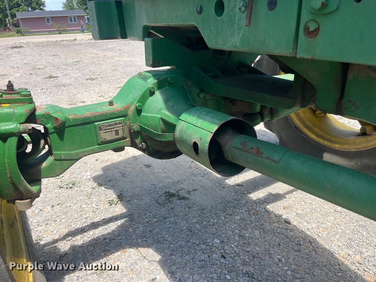 image for item EK8771 1982 John Deere 3140 MFWD tractor